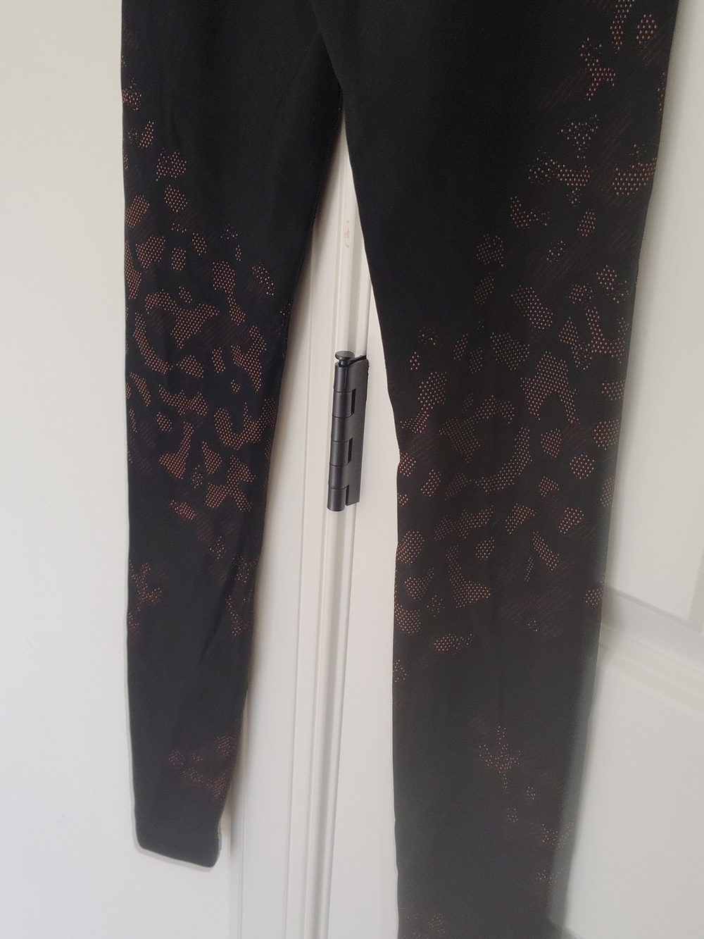 Lululemon Mapped Out High Rise Tight 28" Camo Size 4 - Picture 13 of 16